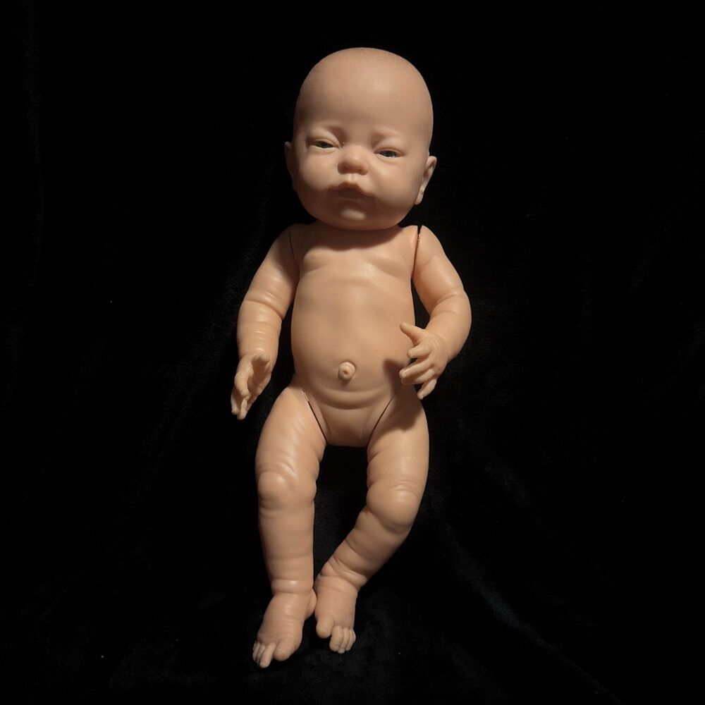 Vintage 1980s 16" Berjusa Newborn Baby Doll, Precious Lifelike Vinyl
